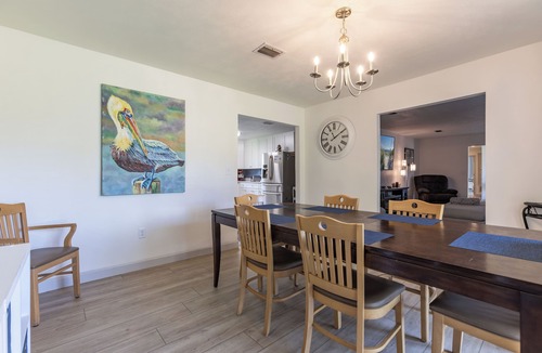 Foley House | Turtle Time Retreat-Close To OWA, Tanger, Hospital! Game Room, Hot Tub!
