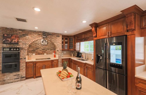 Ives Estates House | Two Luxury Villas - Private Pools - Large Groups