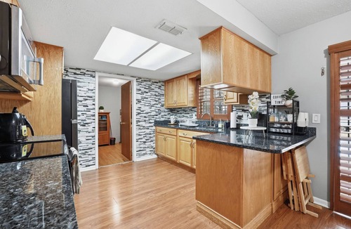 Seffner Community Alliance House | Ultimate Tampa Getaway/Pool/Hot-Tub/3-Bdrm,2 Bth House-Prime Location in Seffner