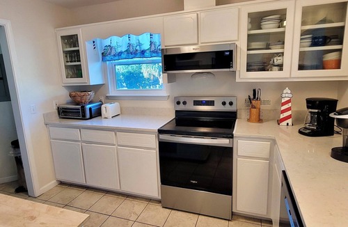 Indian Pass House | Unique & spacious w/Gulf views throughout, easy walk to beach ~ DeLight House