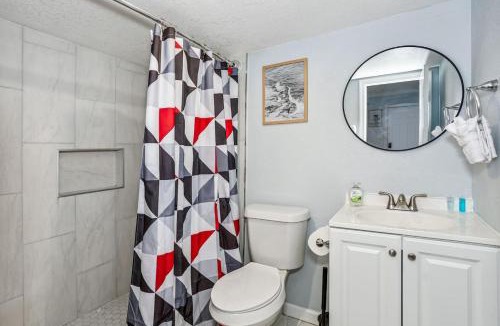 South Pensacola House | Unit 15 Cozy Studio Retreat Near Downtown Pensacola