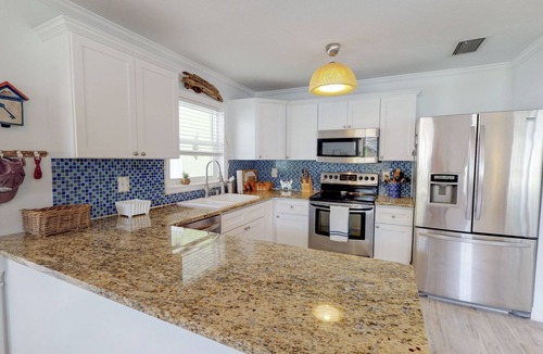 Indian Rocks Beach House | Updated Home, Steps To White Sand Beaches Of IRB - BTR#1687