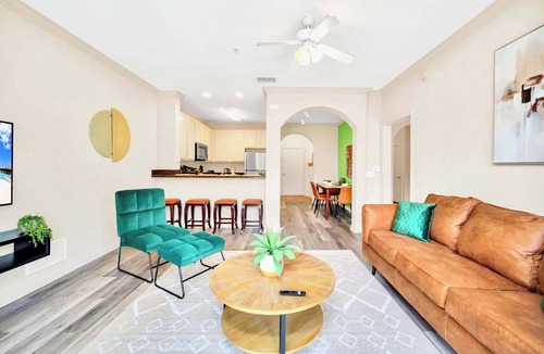 West Kissimmee Condo | Upstay - Condo w Pool - Near Disney!