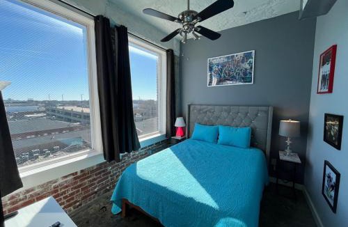 Downtown Memphis Apartment | Urban Forge Loft downtown near Beale
