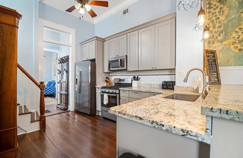 Treme House | Ursulines Historic Creole Cottage Monthly Rental