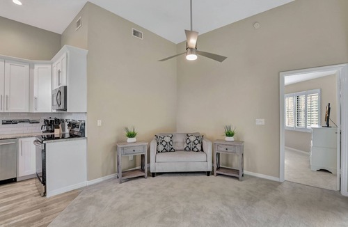 Pelican Bay House | Valencia in Pelican Bay