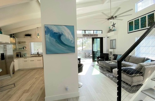 Naples Park House | Vanderbilt Beach House, Perfect for 2 families, Pet friendly, Bikes beach gear