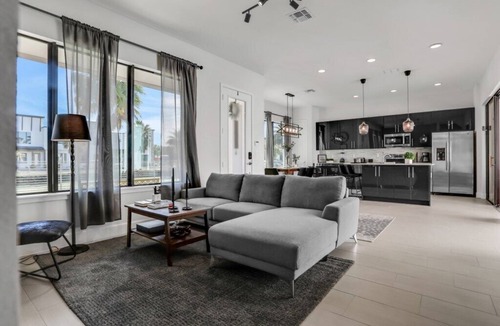Loughman House | VD419VDM - 4 bedrooms - 3.5 baths -Modern Disney Villa in a Resort Boutique Comm