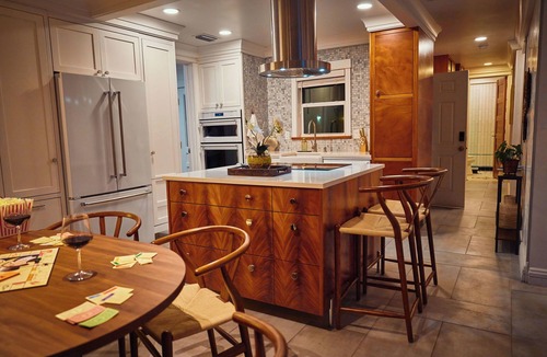 Venice Villa | Venice Island stylish villa/2 bed 2 bath/heated swimspa/walk to beach/bikes.
