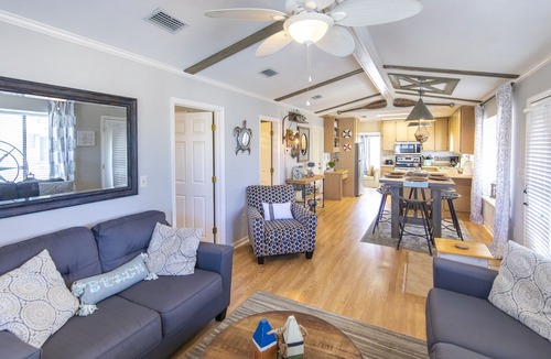 Lower Grand Lagoon House | Venture Out Beach House W/Golf Cart