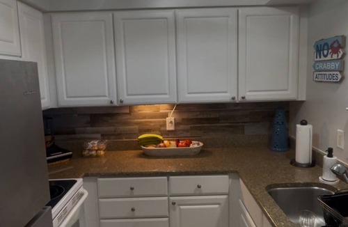 Indian Shores Condo | Very clean condo w/great rates - Steps from the beach and Gulf Views