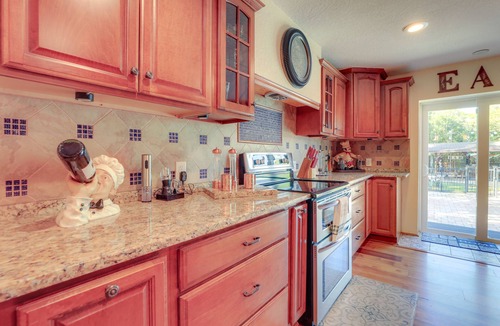 Flora Villa House | ‘Villa Giulia’ Home w/Outdoor Oasis in Sarasota!