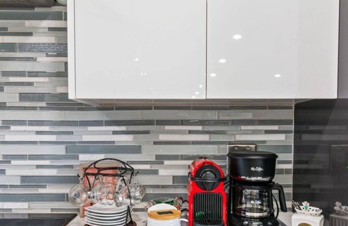 Westchester House | Villa Luxury | Pool-Water Heater | BBQ | Outdoor Dining