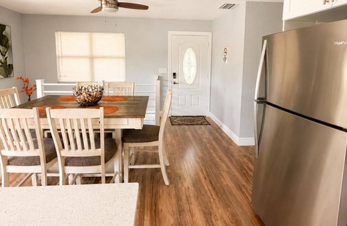 Lutz House | Villa Paraiso Lutz 4B/2B