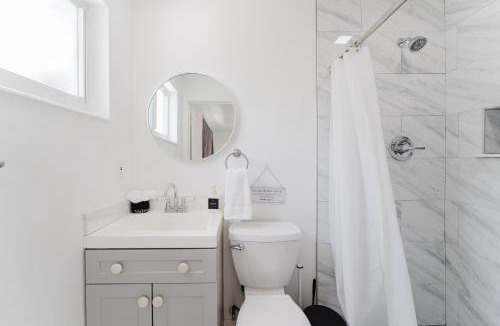 Pembroke Pines House | Villa Velvet - Heated Pool & Minutes to Beaches