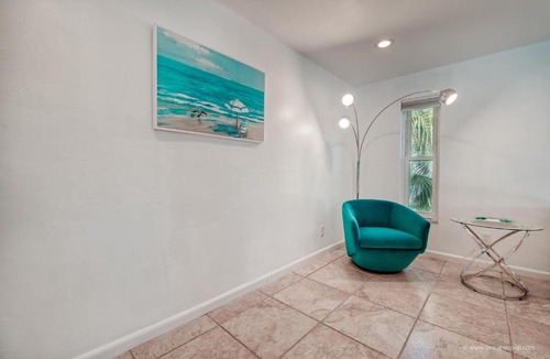 Caloosahatchee Villa | Villa White Shell - beautiful 4 bedroom holiday villa with great boat access