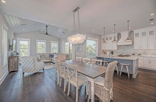 Anna Maria House | Vitamin Sea managed by Beach Retreats FL Anna Maria Island