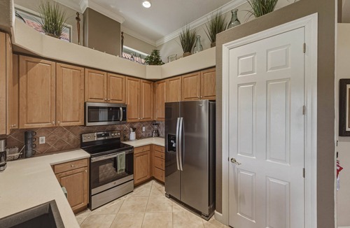 Dade City Villa | Wake up on the 18th green at Lake Jovita, DISCOVER YOUR IDEAL GOLF RETREAT