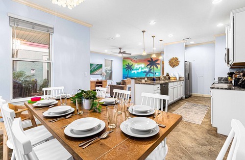 Villages of Crystal Beach House | Walk 2 Beach · Zero Entry Pool · Gated Resort