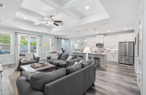Laguna Beach Estates House | Walk to Beach w Private Pool, Hot Tub | Golf Cart*