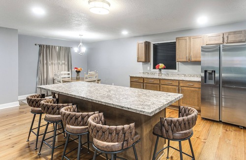 Tifton House | Walk to Tift Regional Health! Refined Home w/Yard
