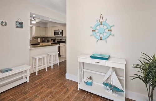 Marco Island House | Waterfront 2BR/2.5BA Marco Island home with pool and waterfront views
