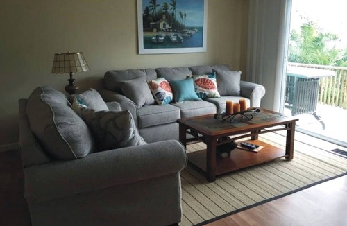 Roseland Cottage | Waterfront Cottage Rental with a Dock on the San Sebastian River, Florida