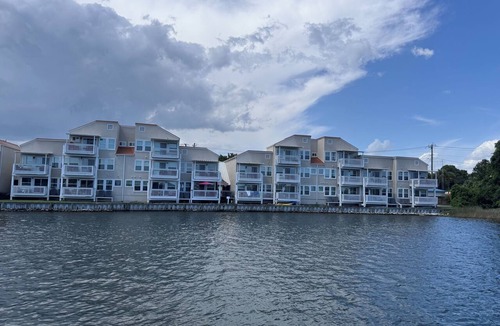 Panama City Condo | Waterfront escape near the beach and St. Andrew’s.