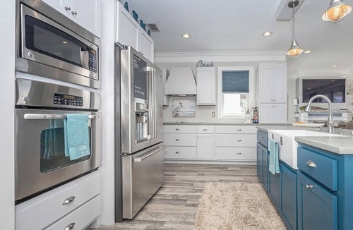Ocean Springs House | Waterfront Gulf 3 BR Home Ocean Springs MS - Sleeps 7 - Coastlines & Sunsets
