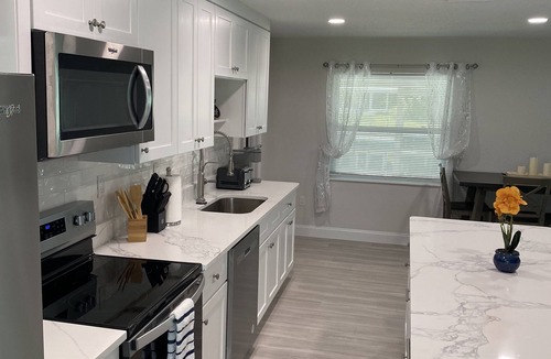Canaveral House | Waterfront, Newly renovated House, Open floor plan, Garage, near Canaveral