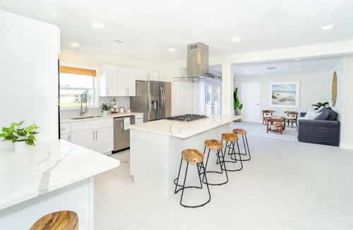 Venetian Way House | Waterfront Oasis 3B/3B Private Heated Pool, Hot Tub & Dock! 1/2 mile from Ocean!