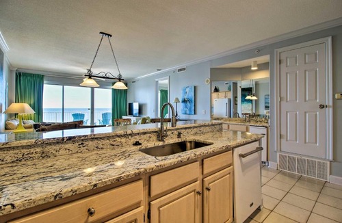 Orange Beach East Apartment | Waterfront Orange Beach Condo with Beach Access