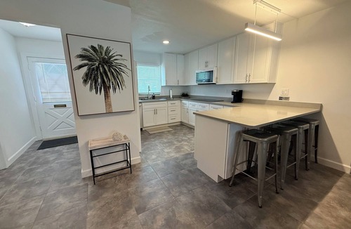 Flor-a-mar House | Waterfront, Pool, Dock,Local Boat Rental for Islands, Golf, Beaches 1K/2Q/2