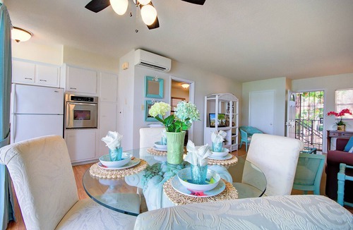 Clearwater Beach Apartment | 🌴 Waterfront Retreat @ Bay Watch | Dock Dolphin Sightings Quiet Setting ➠ BW 6