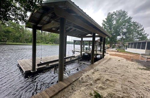 Satsuma House | WATERFRONT RETREAT ON DEEP RIVER WITH LG DOCK AMAZING VIEWS & WILDLIFE