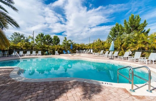 Merritt Island Condo | Waterfront Stateroom Elite 3-Bedroom