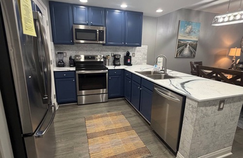 El Centro Beach Condo | Welcome to BEACHSIDE BREEZE @ Sterling Breeze