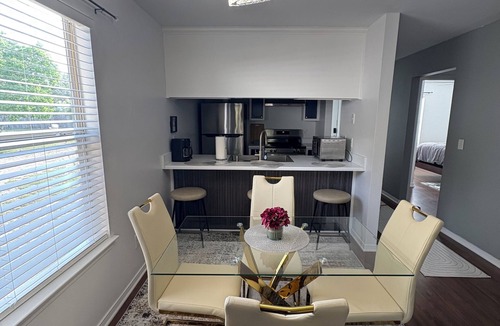 Ono Island Condo | Welcome to Nyla‘s Cove. It’s a two bedroom two bath modernly stylish duplex unit