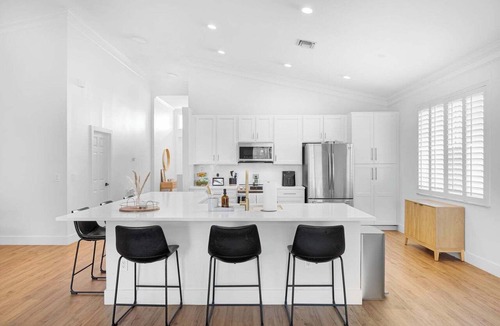 Hunt Club House | West Palm Beach Seasonal Retreat – 3BR/2BA, 3+ Month Stay