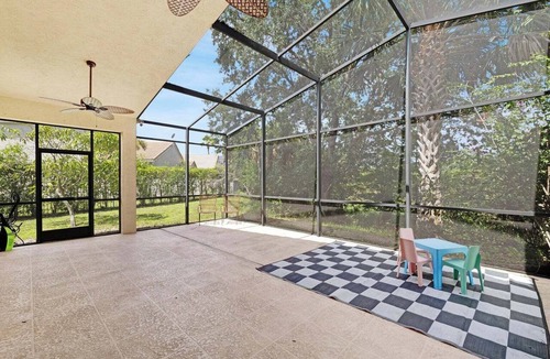 Hunt Club House | West Palm Beach Seasonal Retreat – 3BR/2BA, 3+ Month Stay