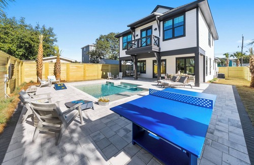 Laguna Beach Estates House | "White Heron" - Perfectly Located on the West End of Panama City Beach w/Private Pool + easy 5 minute walk to the Beach!