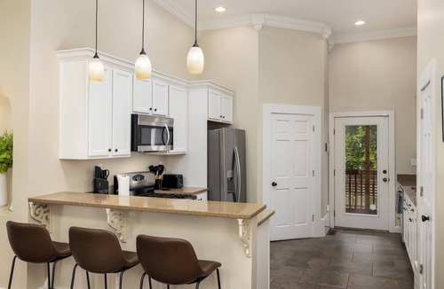 Forest Park House | Wilson Historic Home on 5th Ave - 3BR/Games/Groups