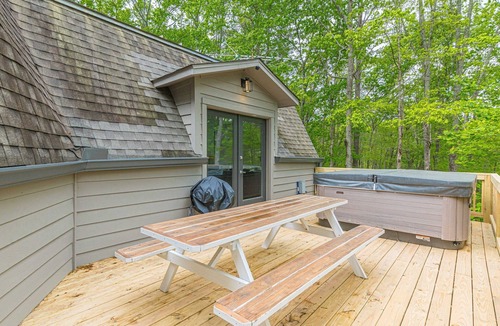 Cartersville House | Win the Tourney, Beat the Shower Rush