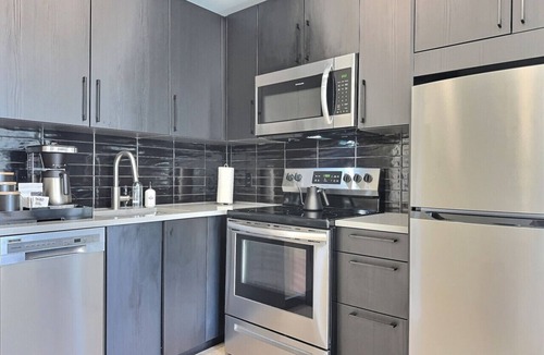 Five Points South Apartment | Work Trip Escape | Near Hospital + Local Dining