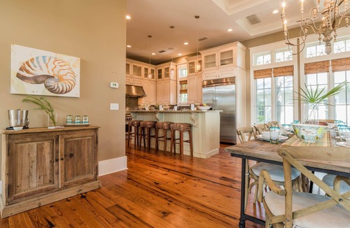 Watercolor House | Wrap-Around Porches and Amenities
