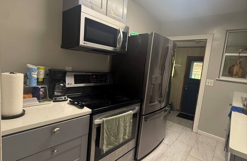 Southside House | Your Oasis in Jacksonville: Spacious, Beautiful, and in the Heart of the City!