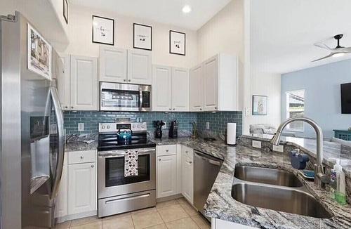 Tuscan Hills House | Your Own Private Pool & Spa Paradise. 5BR Disney Area Villa- Sleeps 12
