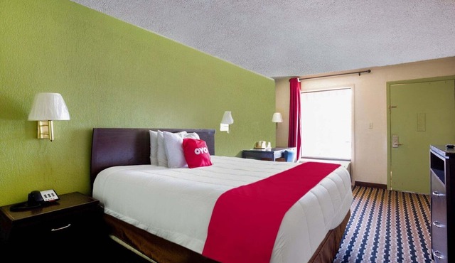 1 Bedroom Suite|Pensacola FL