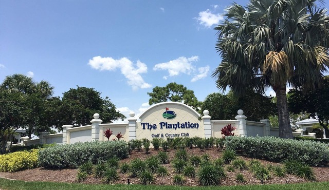 2 bed 2 bath Florida Condo on Golf Course in venice