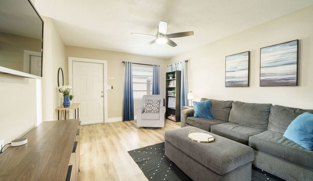 2 BR | Perfect for Long Term Stays | 2 miles to Beach